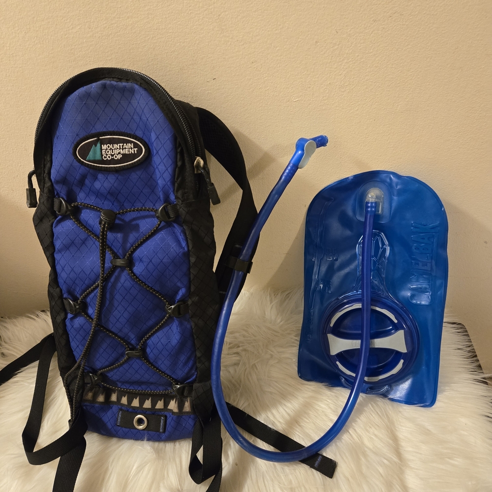 Mountain Equipment Co-op Blue Hydration Backpack with Camelbak Bladder